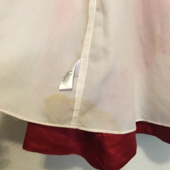 ā°last chanceā° Great Guess open back silk dress - Picture 8 of 8